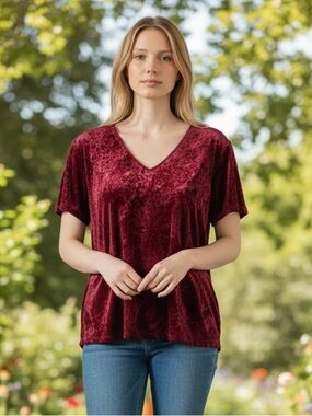 Elvi Velvet Burnout V-Neck Top in Deep Berry size L